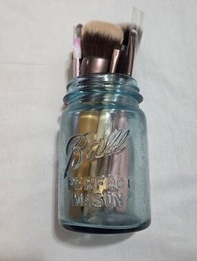 Makeup Brush Set - Various